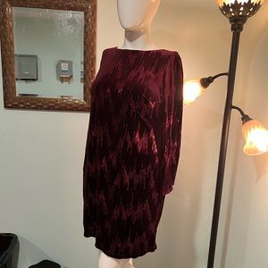Stunning NWT Jessica Howard velvet/sequin dress